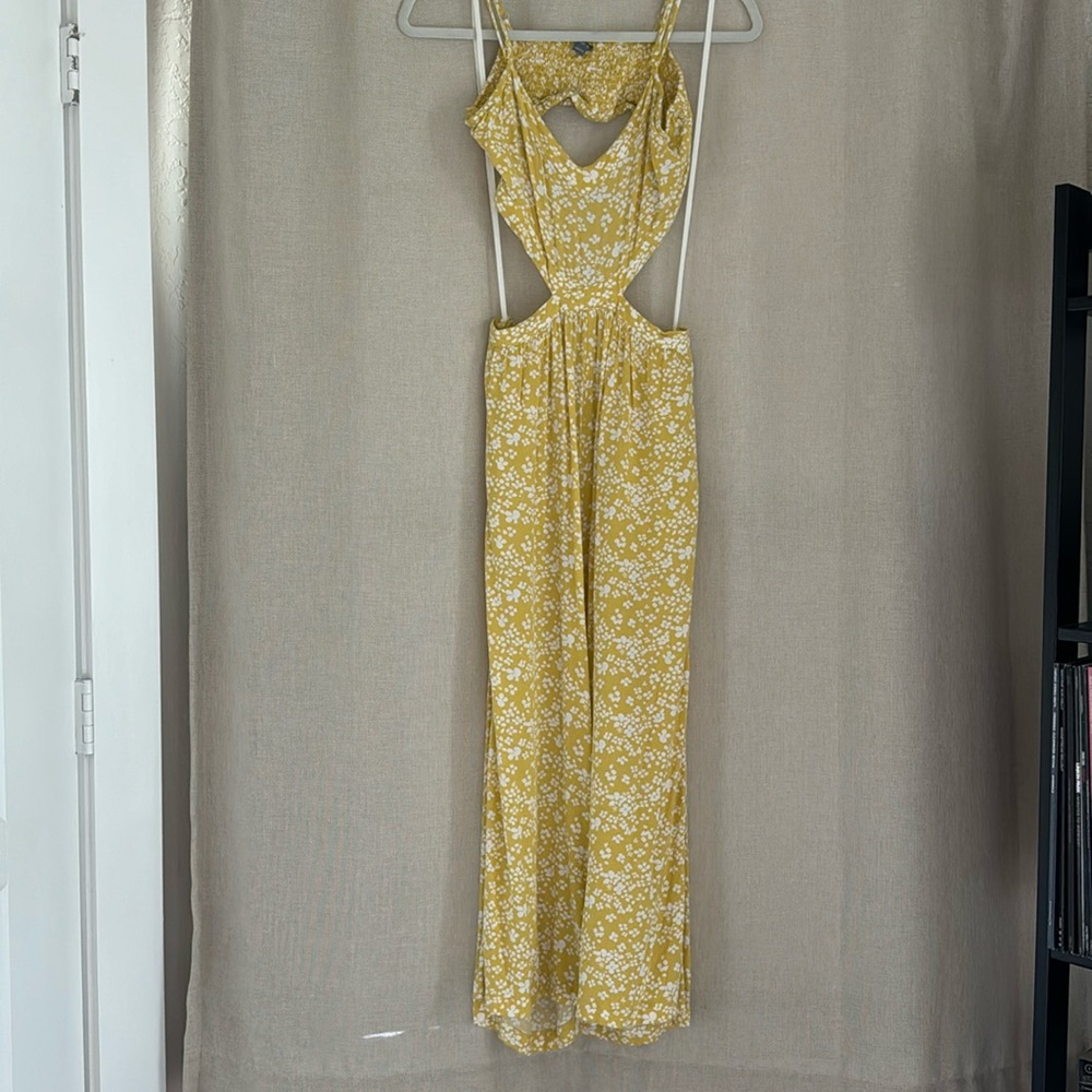 One piece romper, side opening